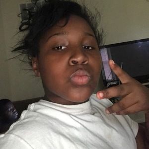 Meet your Posher, Lee